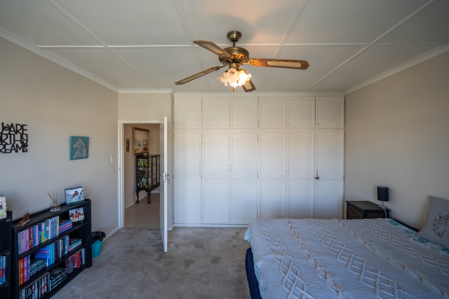 7 Bedroom Property for Sale in Royal Alfred Marina Eastern Cape